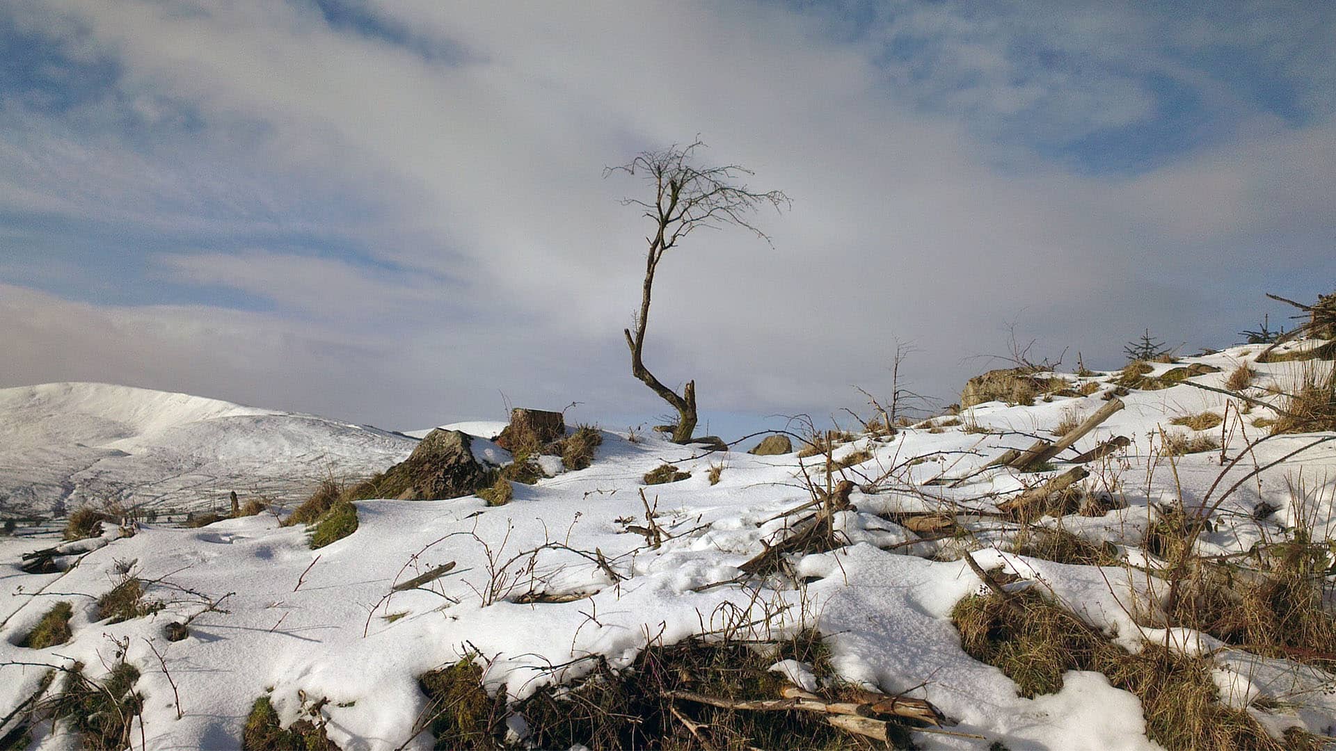 sperrin mountains winter landscape 01